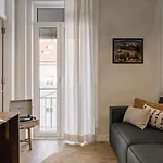 Kwenge - 1 Bedroom And Terrace In Avenidas Novas